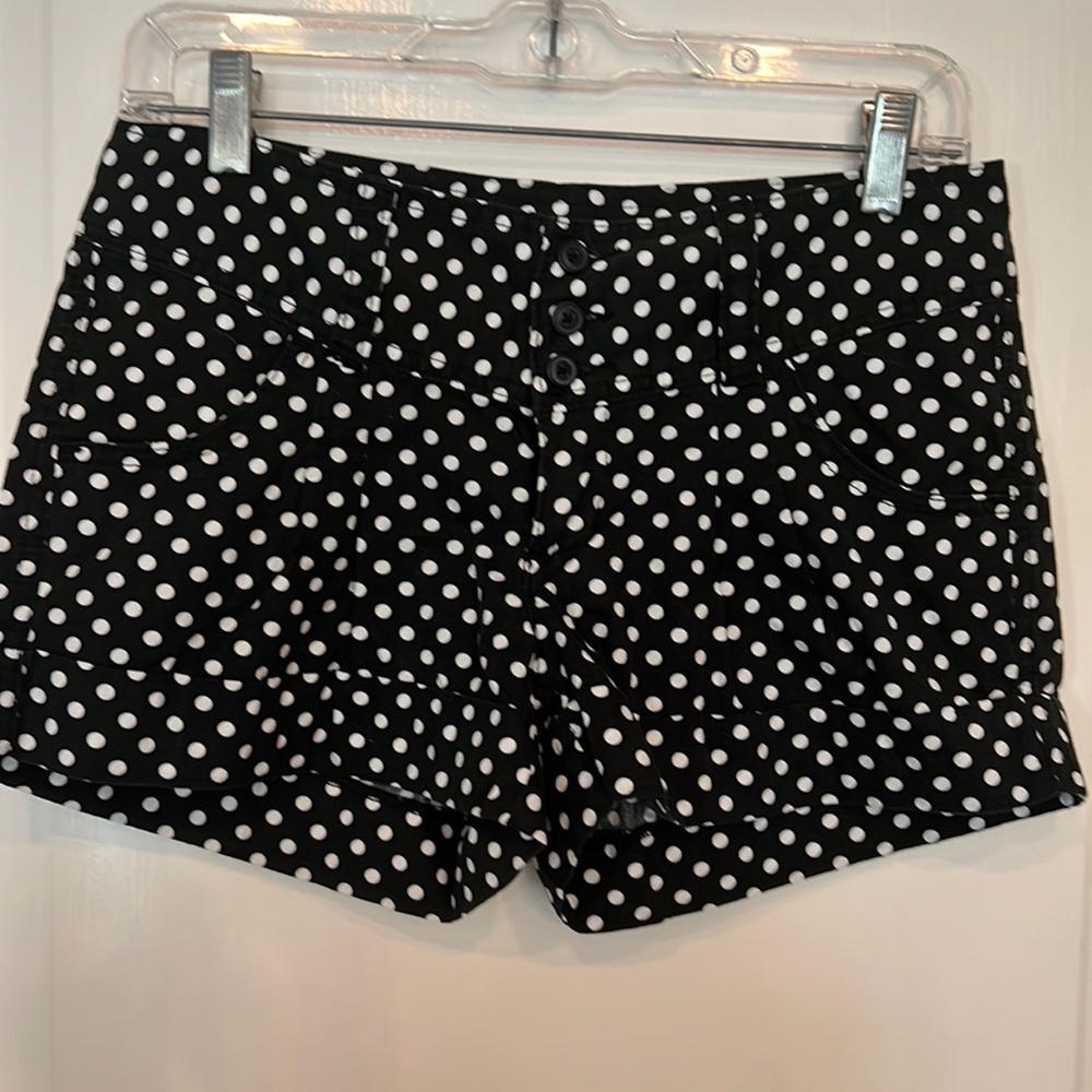 Express black with white polka dot chino shorts Sz 4
